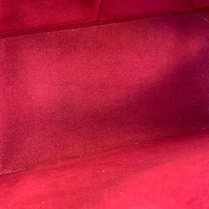 Louis-Vuitton Alma MM Epi Leather Castillan Red GHW