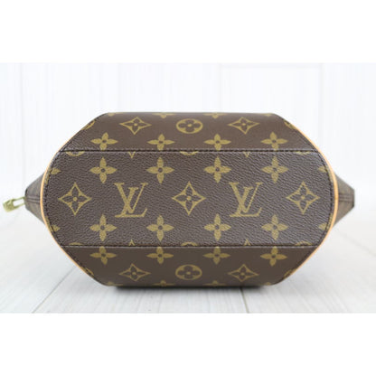 Rank SA ｜ LV Monogram Ellipse PM ｜041108