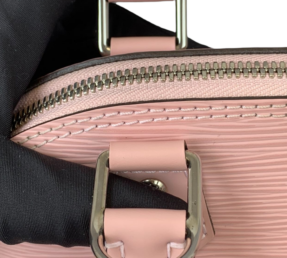 Louis-Vuitton Alma BB Epi Pink SHW