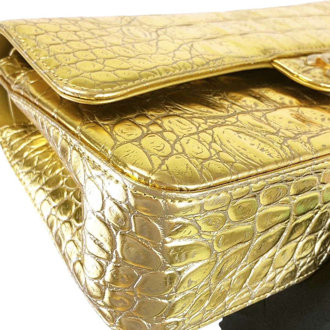 Embossed Calfskin Medium Classic Gold GHW