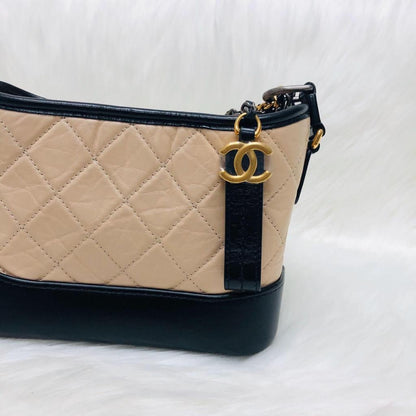 Aged Calfskin Quilted Small Gabrielle Hobo Beige Black