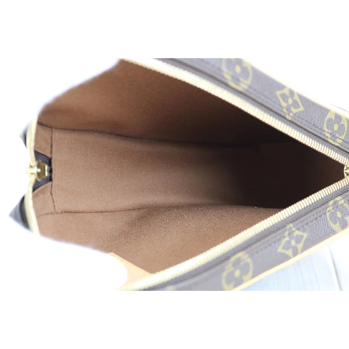 Rank S ｜ LV Monogram Pochette Ganju Shoulder Bag Body Bag ｜022604