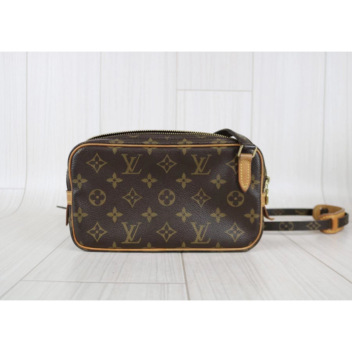Rank AB｜LV Monogram Pochette Marley Bandolier Shoulder Bag｜040402