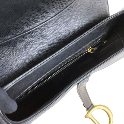 Medium Saddle Calfskin Black GHW