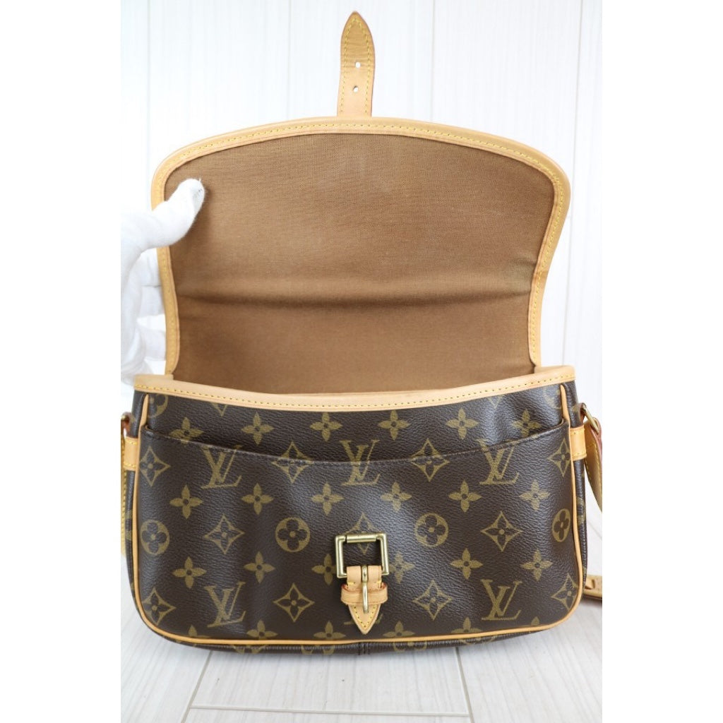 Rank A ｜LV Monogram Sologne ShoulderBag｜032922