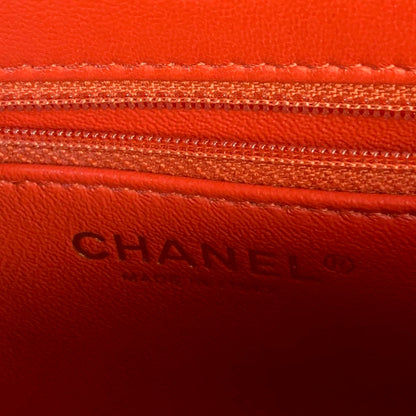 Small Trendy CC Chevron Lambskin Red GHW