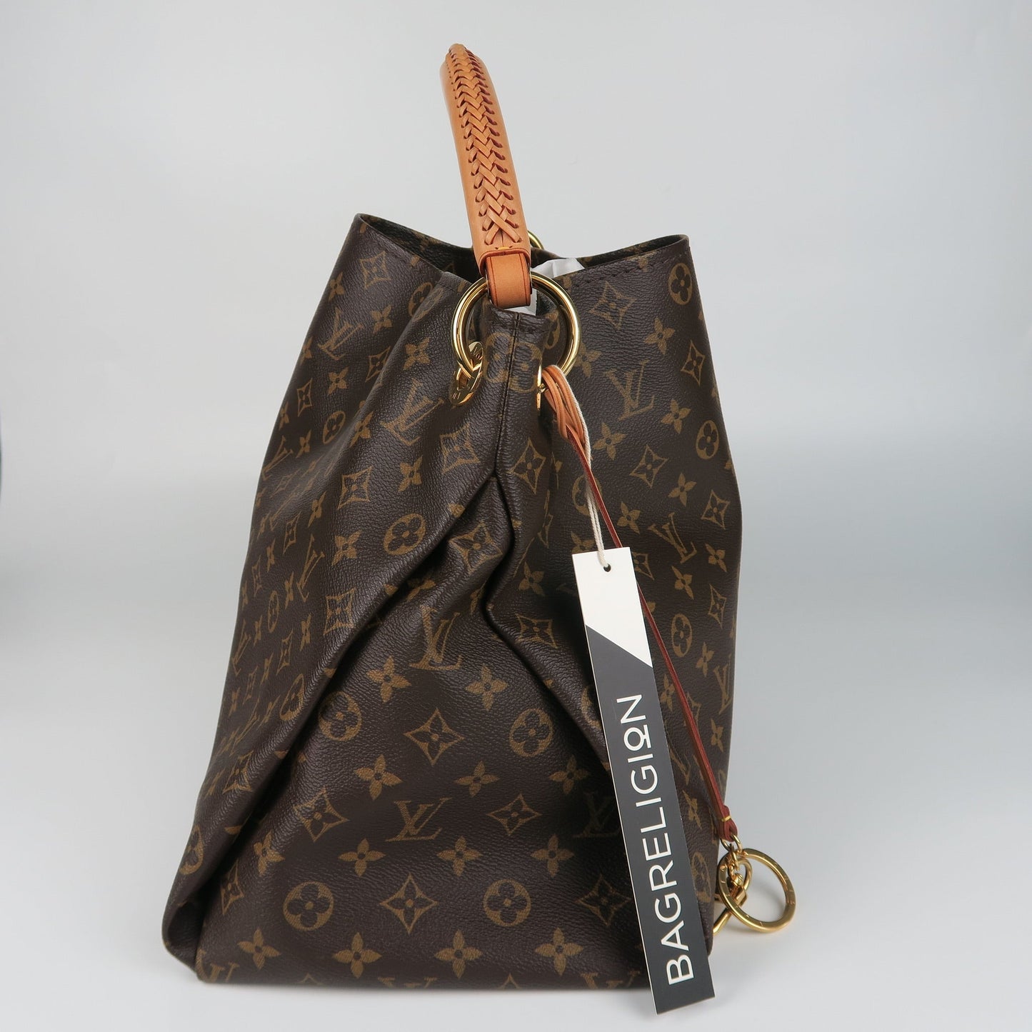 Louis-Vuitton Monogram Artsy MM