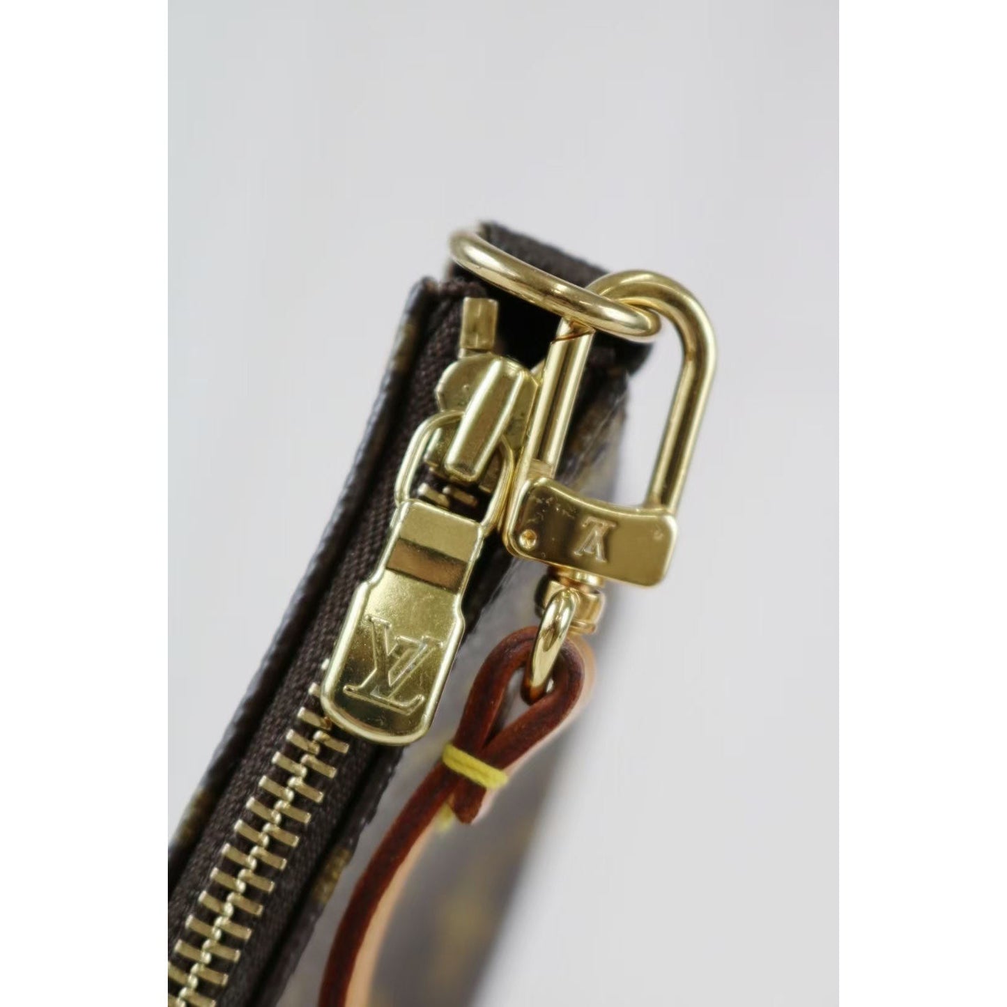 Rank A ｜ LV Monogram Pochette Accessoires ｜061710