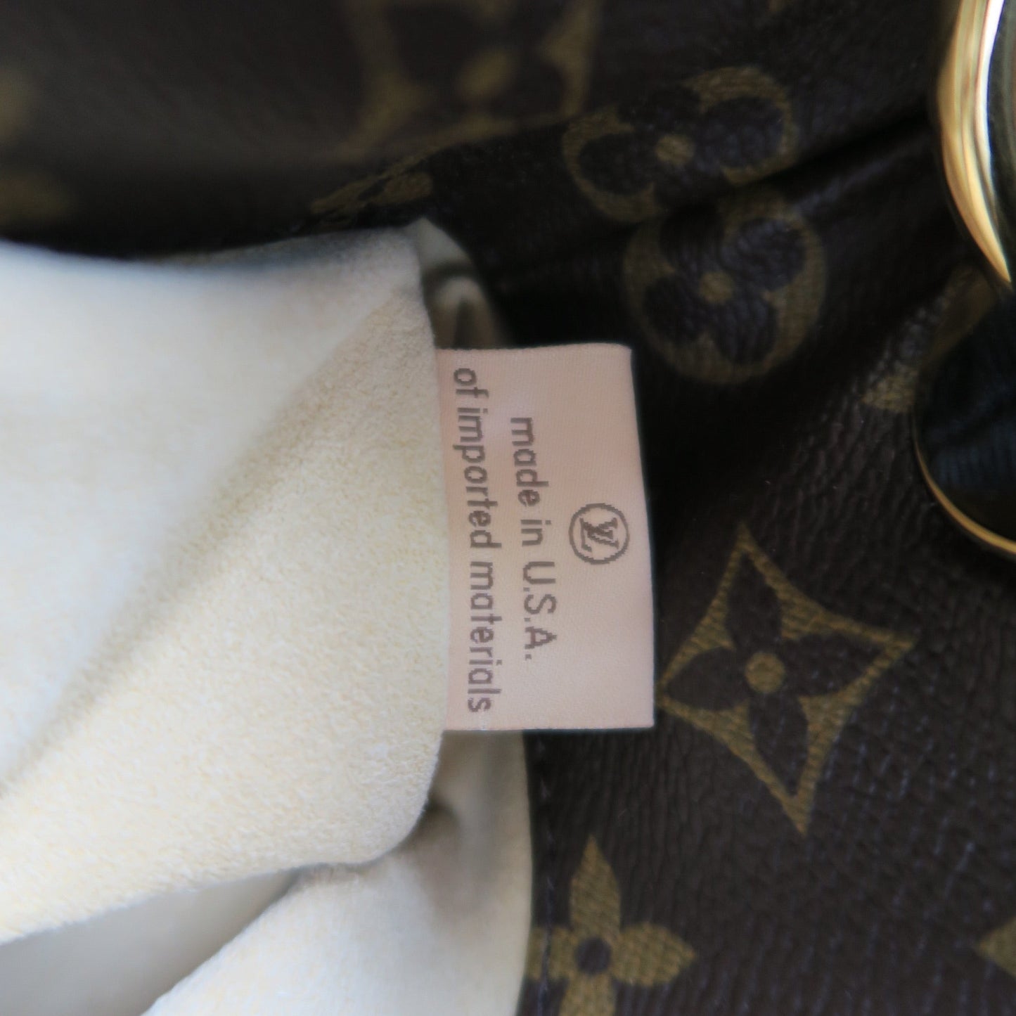 Louis-Vuitton Monogram Artsy MM