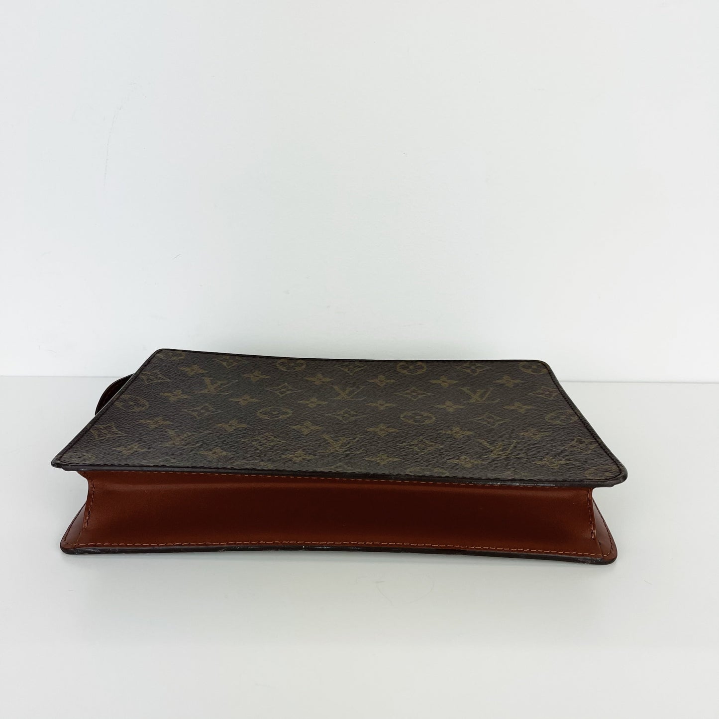Louis-Vuitton Vintage Pochette Clutch Toiletry