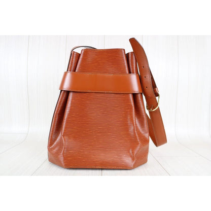 Rank A ｜ LV Epi Shoulder Bag｜  030921