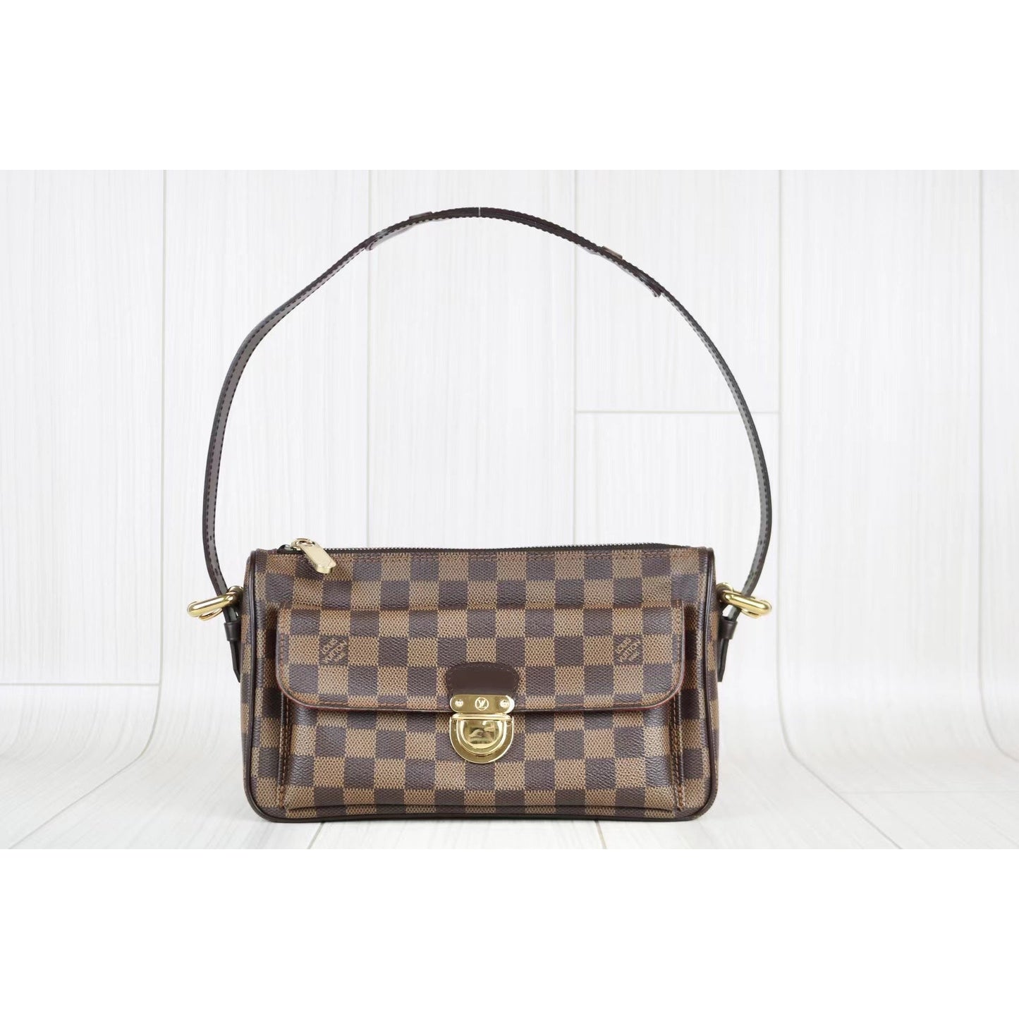 Rank A ｜ LV Damier Lavello GM Shoulder Bag｜063007