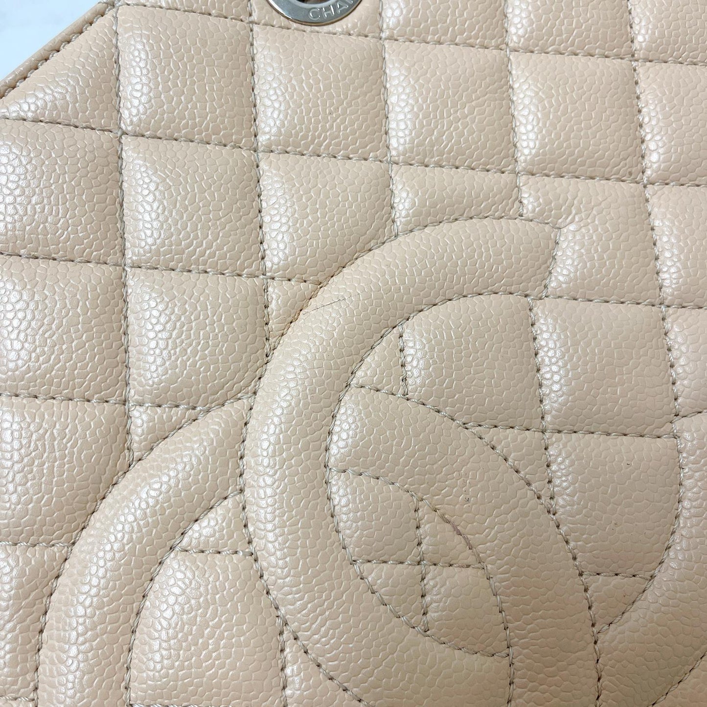Grand Shopping Tote GST Beige SHW