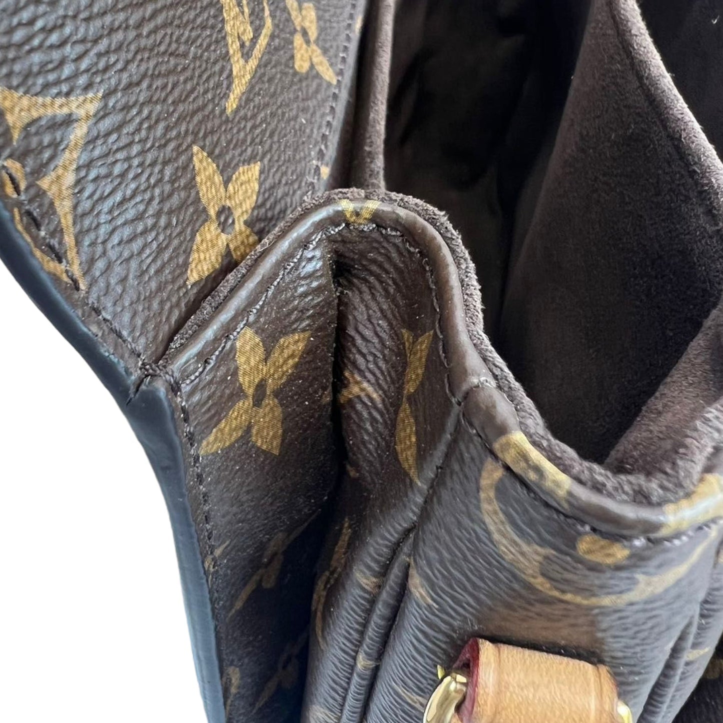 Louis-Vuitton Monogram Pochette Métis GHW