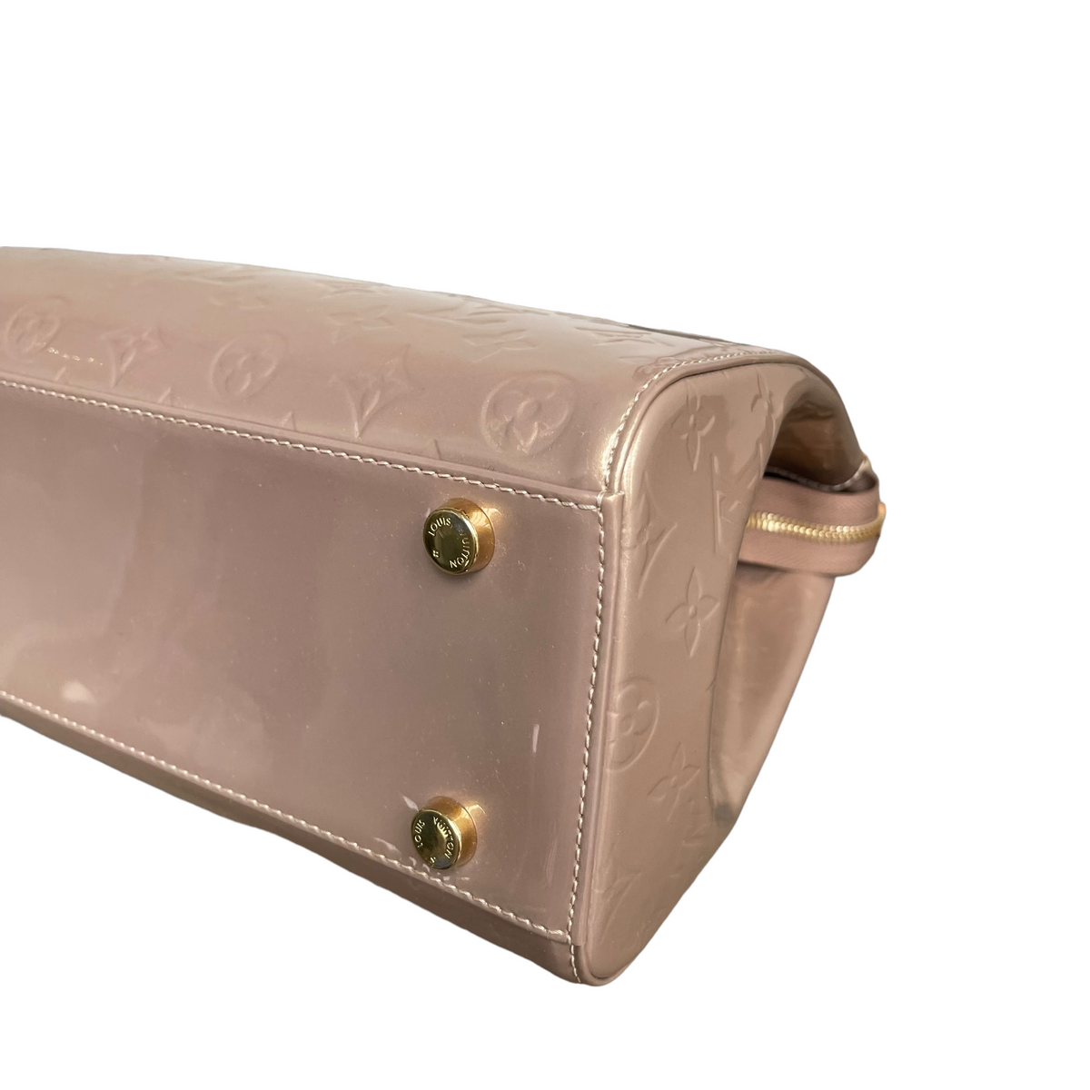 Louis-Vuitton Vernis Brea GM Beige Poudre GHW