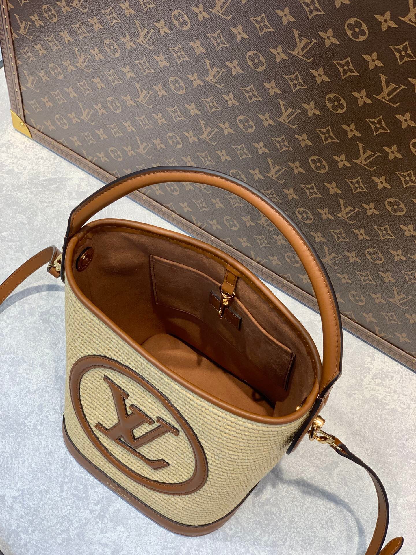 Louis Vuitton Petit Bucket Bag