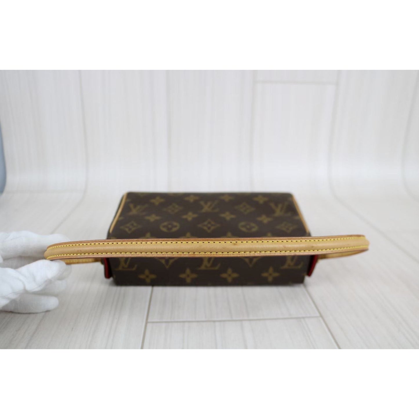Rank A ｜ LV Monogram Recital Handbag ｜030101