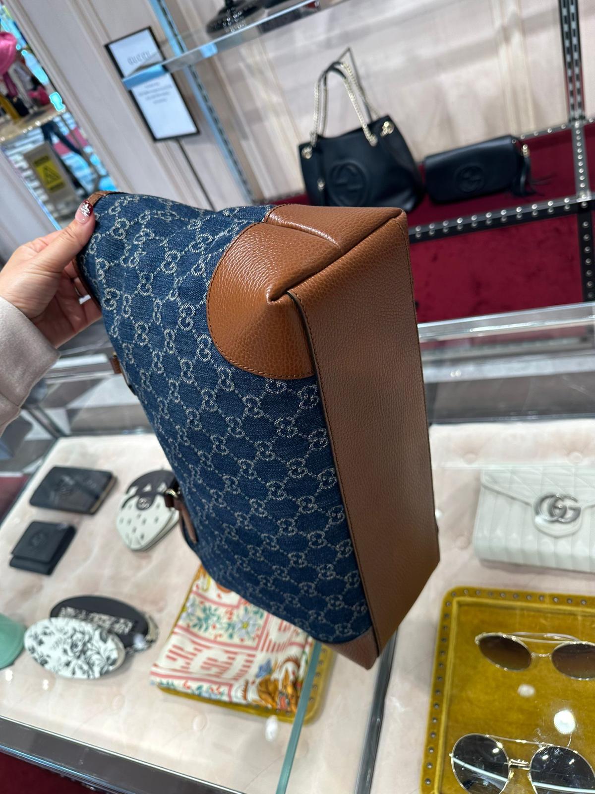 PreOrder Gucci GG denim shopping tote