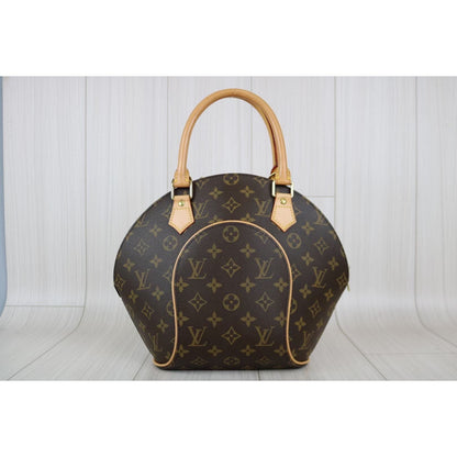 Rank SA ｜ LV Monogram Ellipse PM ｜041108