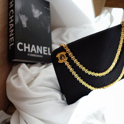 Chanel vintage cocktail bag