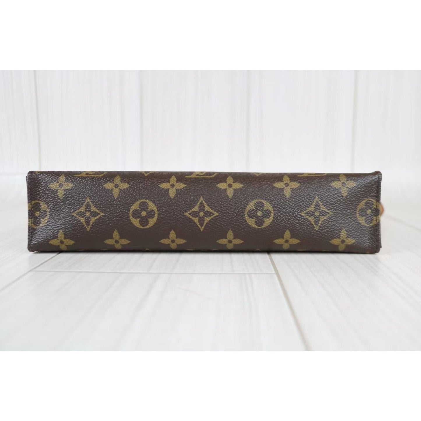 Rank SA ｜ LV Monogram Pochette Toilette 28 ｜070703