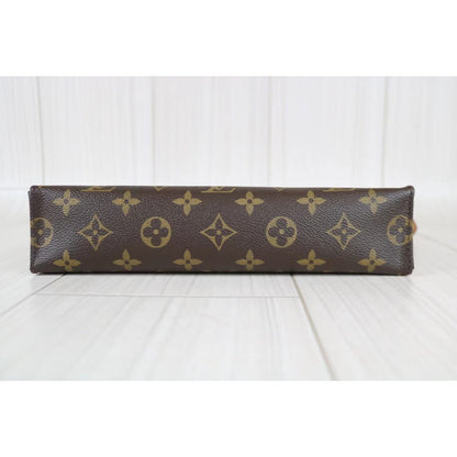 Rank SA ｜ LV Monogram Pochette Toilette 28 ｜070703