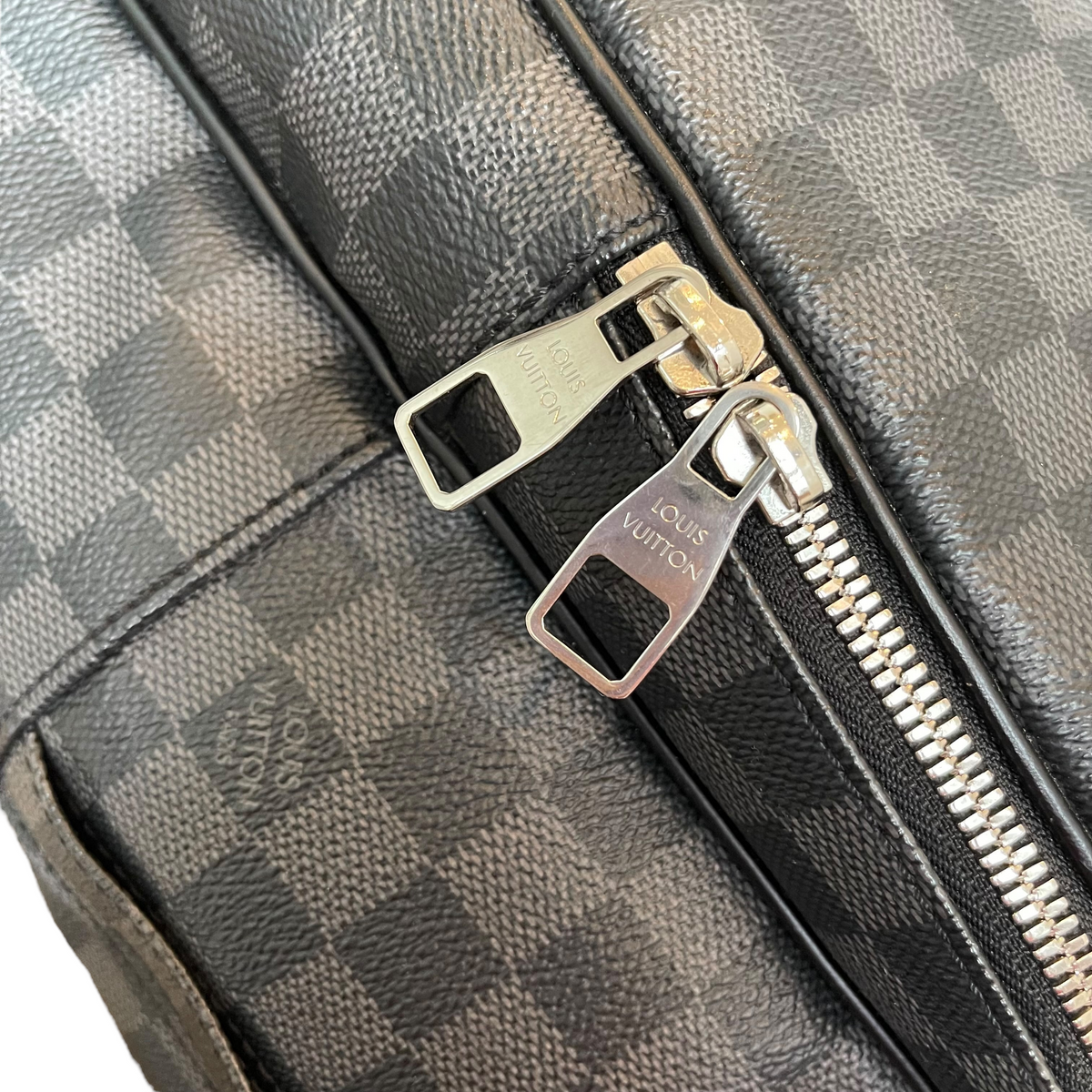 Louis-Vuitton Michael Backpack Damier Graphite SHW