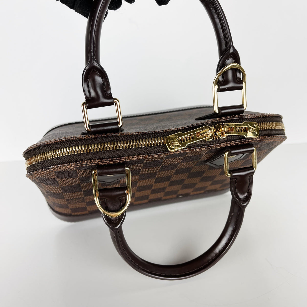 Louis-Vuitton Alma BB Damier Brown GHW