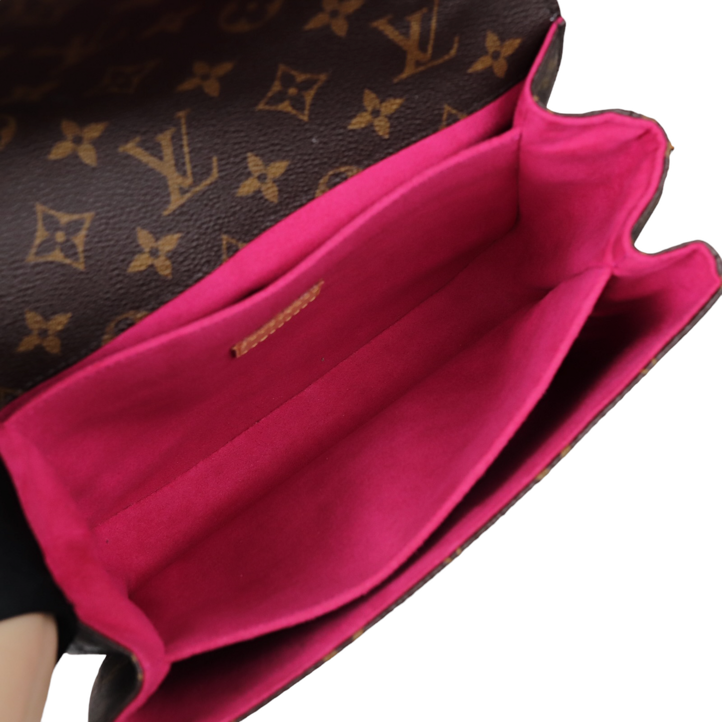 Louis-Vuitton Pochette Metis Monogram Love Lock GHW