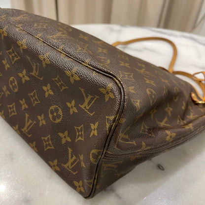 Louis-Vuitton Neverfull MM Monogram Canvas