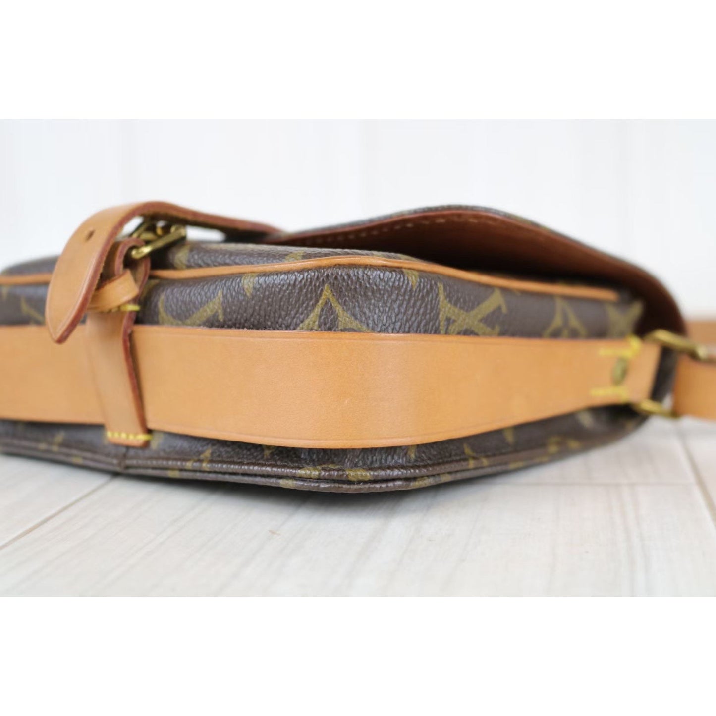 Rank A｜ LV Vintage Monogram Shouldbag ｜062905