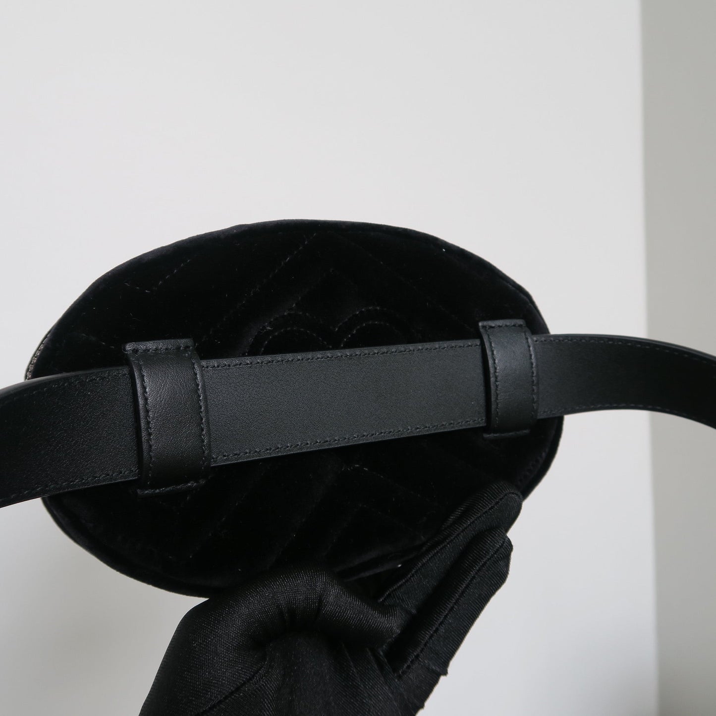 Gucci Velvet Matelasse Crystal Star GG Marmont Belt Bag
