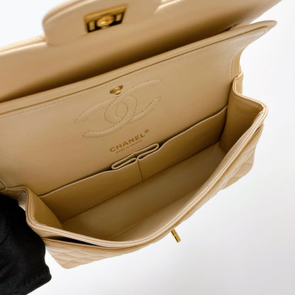 Double Flap Medium Lambskin Beige GHW