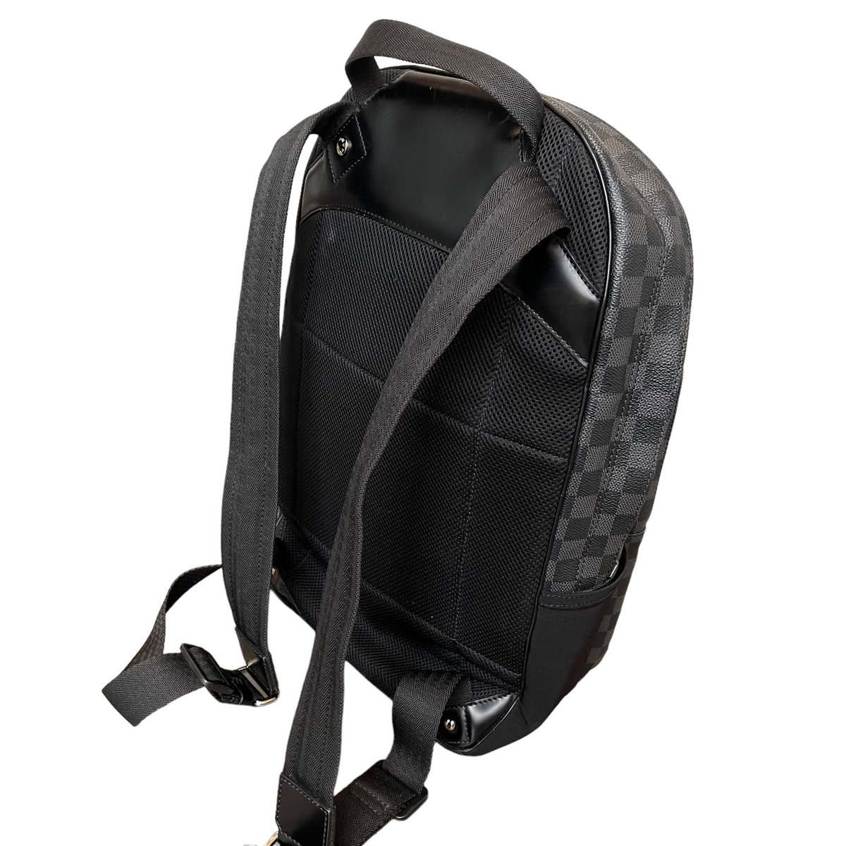 Louis-Vuitton Michael Backpack Damier Graphite SHW
