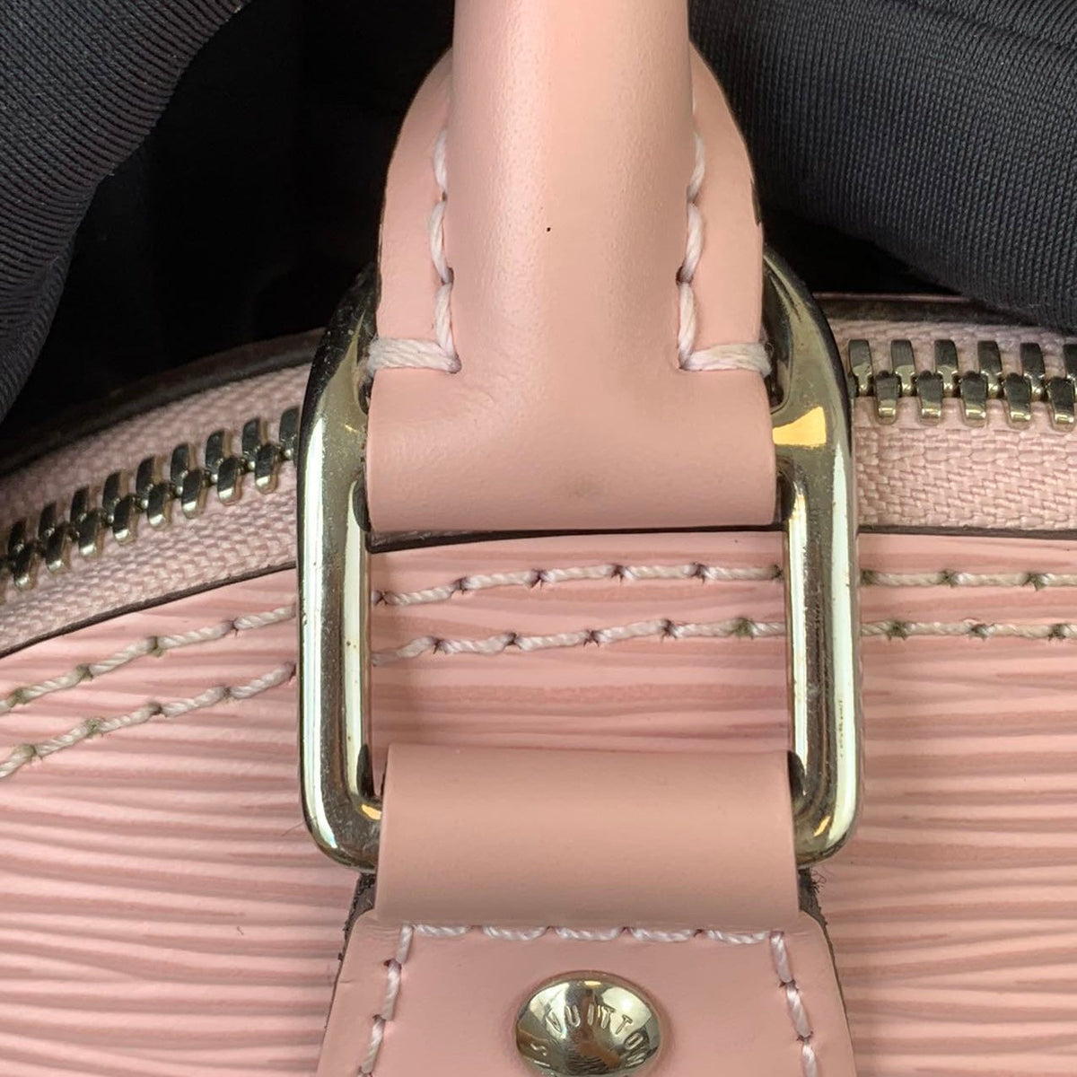 Louis-Vuitton Alma BB Epi Pink SHW