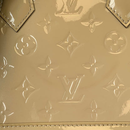 Louis-Vuitton Alma BB Vernis Beige GHW