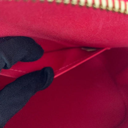 Louis-Vuitton Alma Vernis Monogram PM GHW