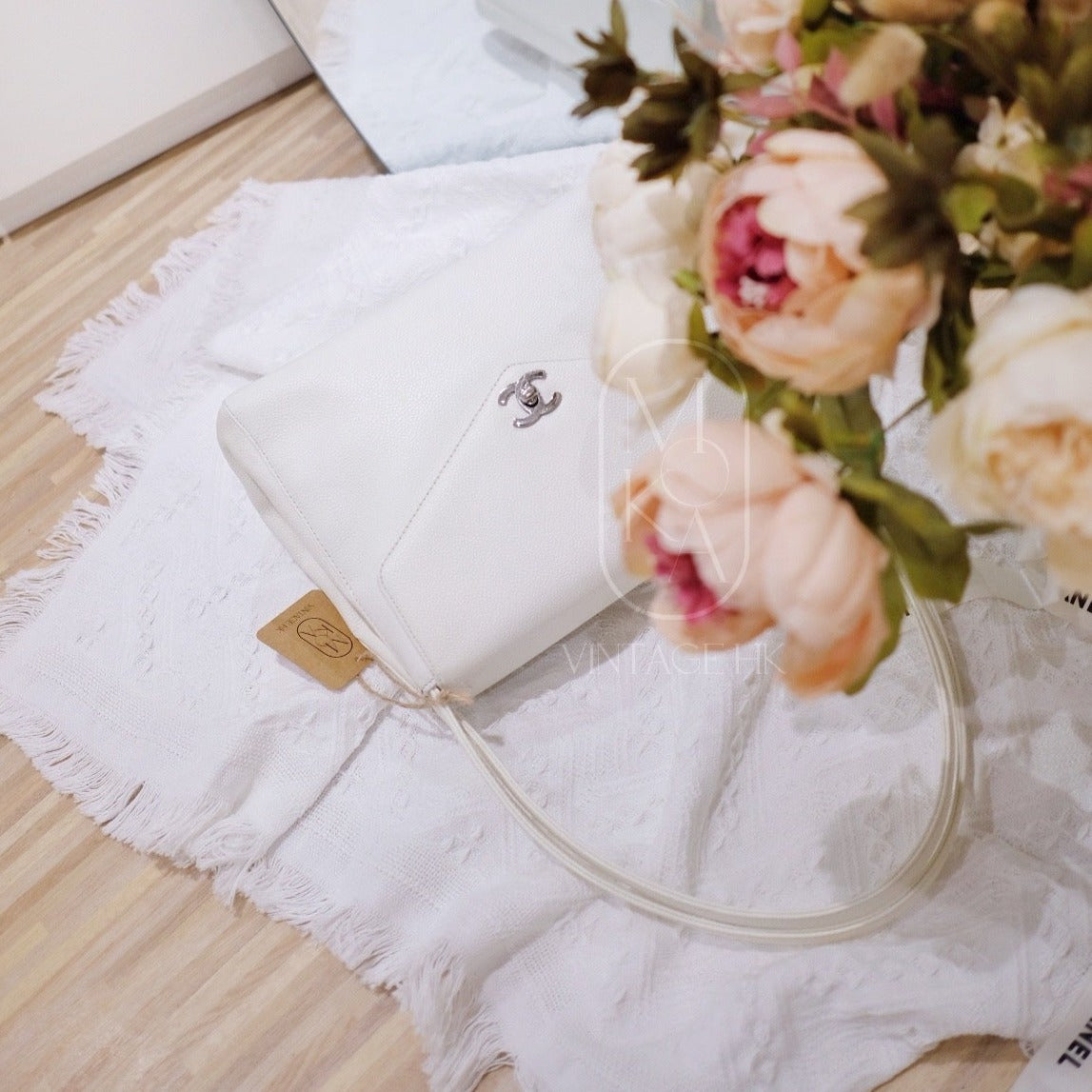 Chanel vintage caviar kelly