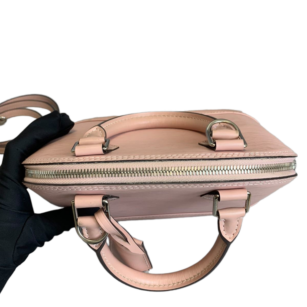 Louis-Vuitton Alma BB Epi Pink SHW