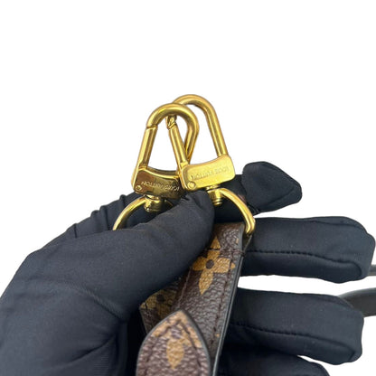 Louis-Vuitton Monogram Pochette Métis GHW