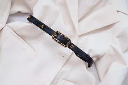 Chanel vintage cc logo leather belt black