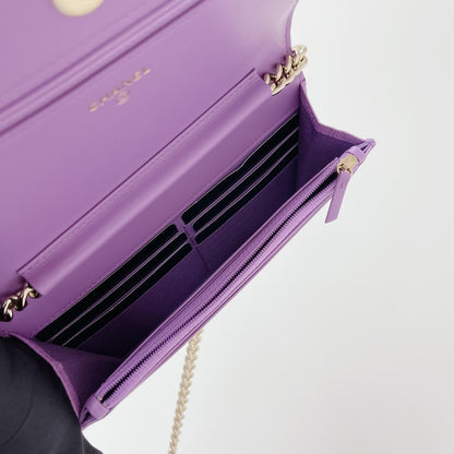 Boy Wallet on Chain Caviar Lilac LGHW