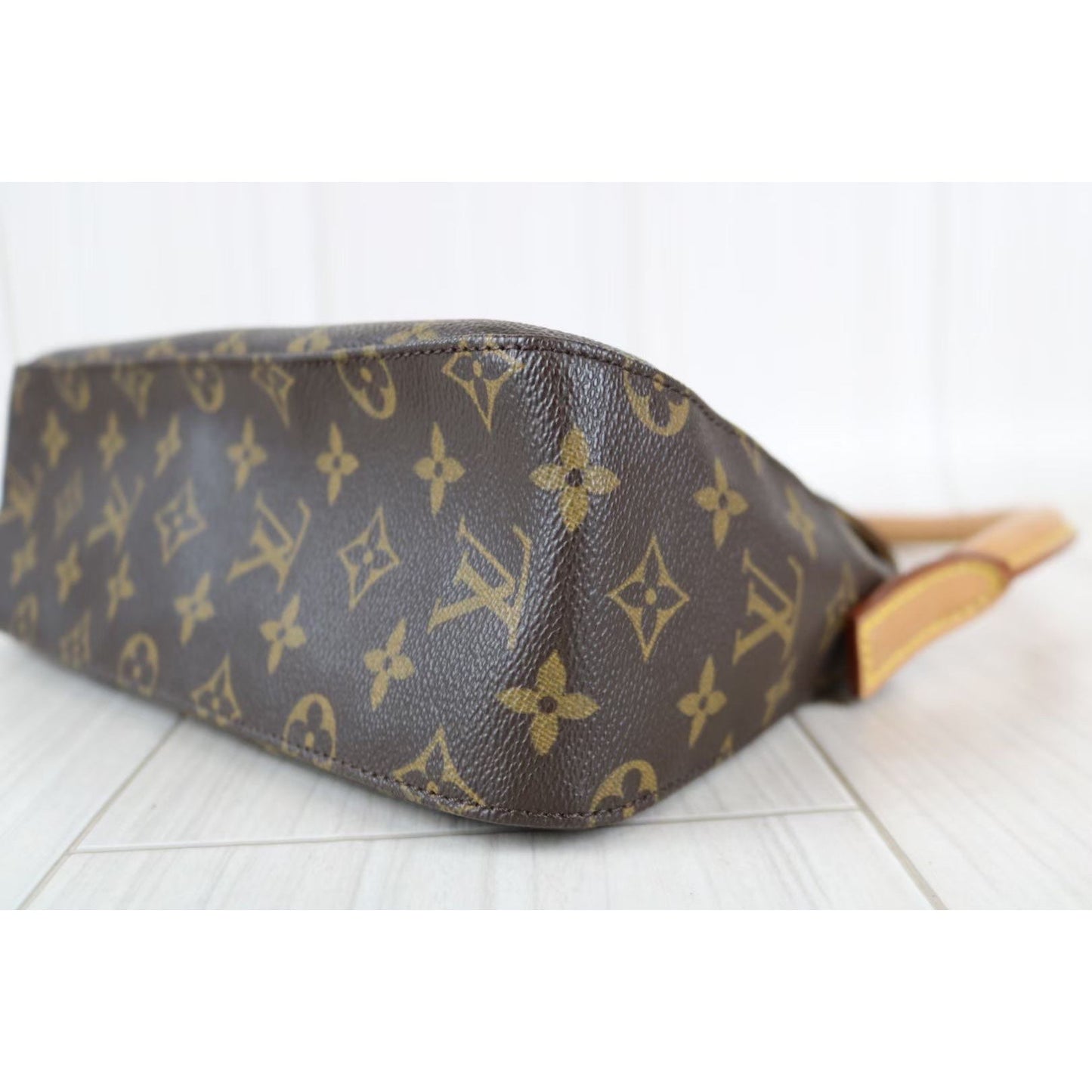 Rank AB ｜ LV Monogram Mini looping Shoulder Bag ｜060715