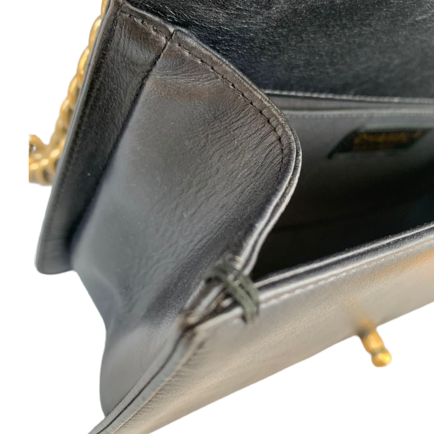 Boy Old Medium Lambskin Black GHW