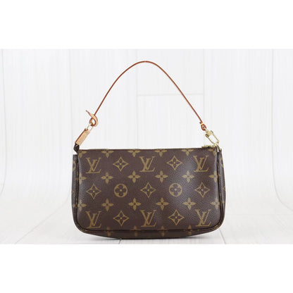 Rank A ｜ LV Monogram Pochette Accessoires ｜072802