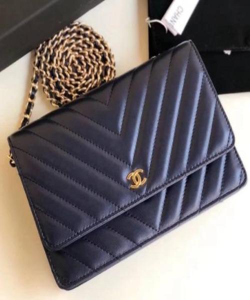 Chanel Wallet On Chain – WOC Chevron Lambskin Black Gold-Toned