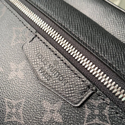 LV Outdoor Bumbag Monogram Eclipse
