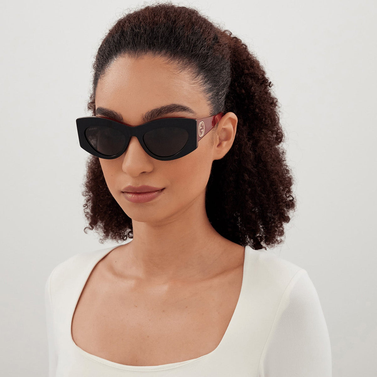 EMBLEM Cool cat-eye Flat GG interlocking logo