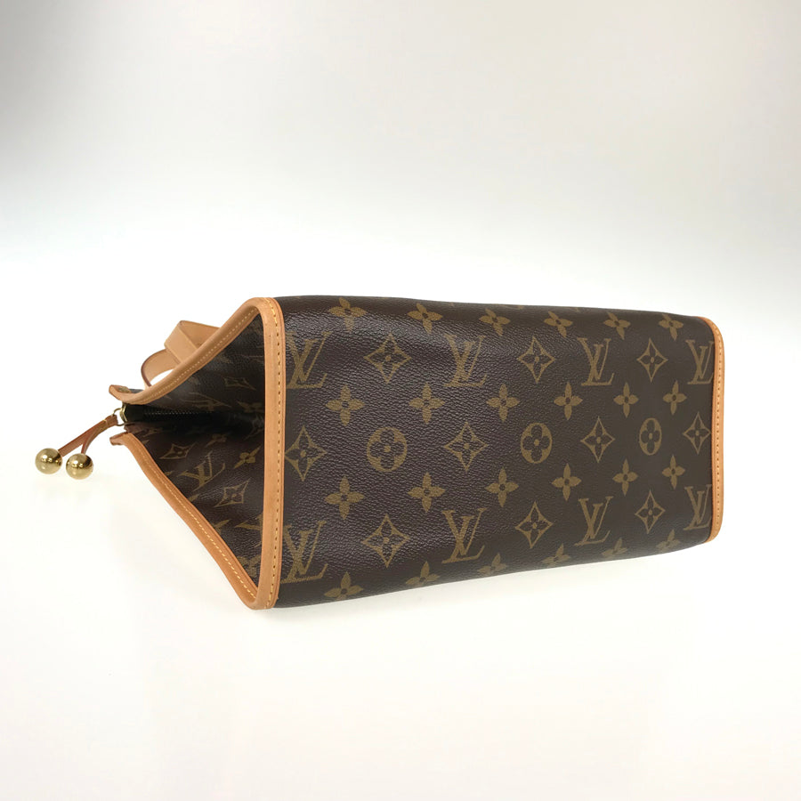 LOUIS VUITTON Shoulder Bag