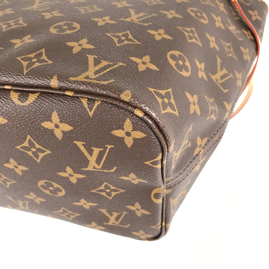 LOUIS VUITTON Tote Bag